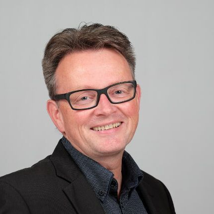 Bernhard Römer, Prokurist